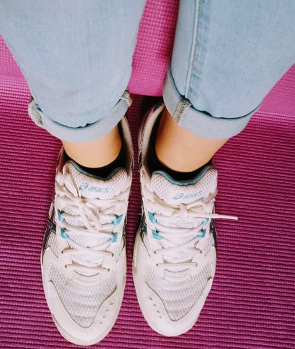 Weiße asics turnschuhe 7 - gr.,